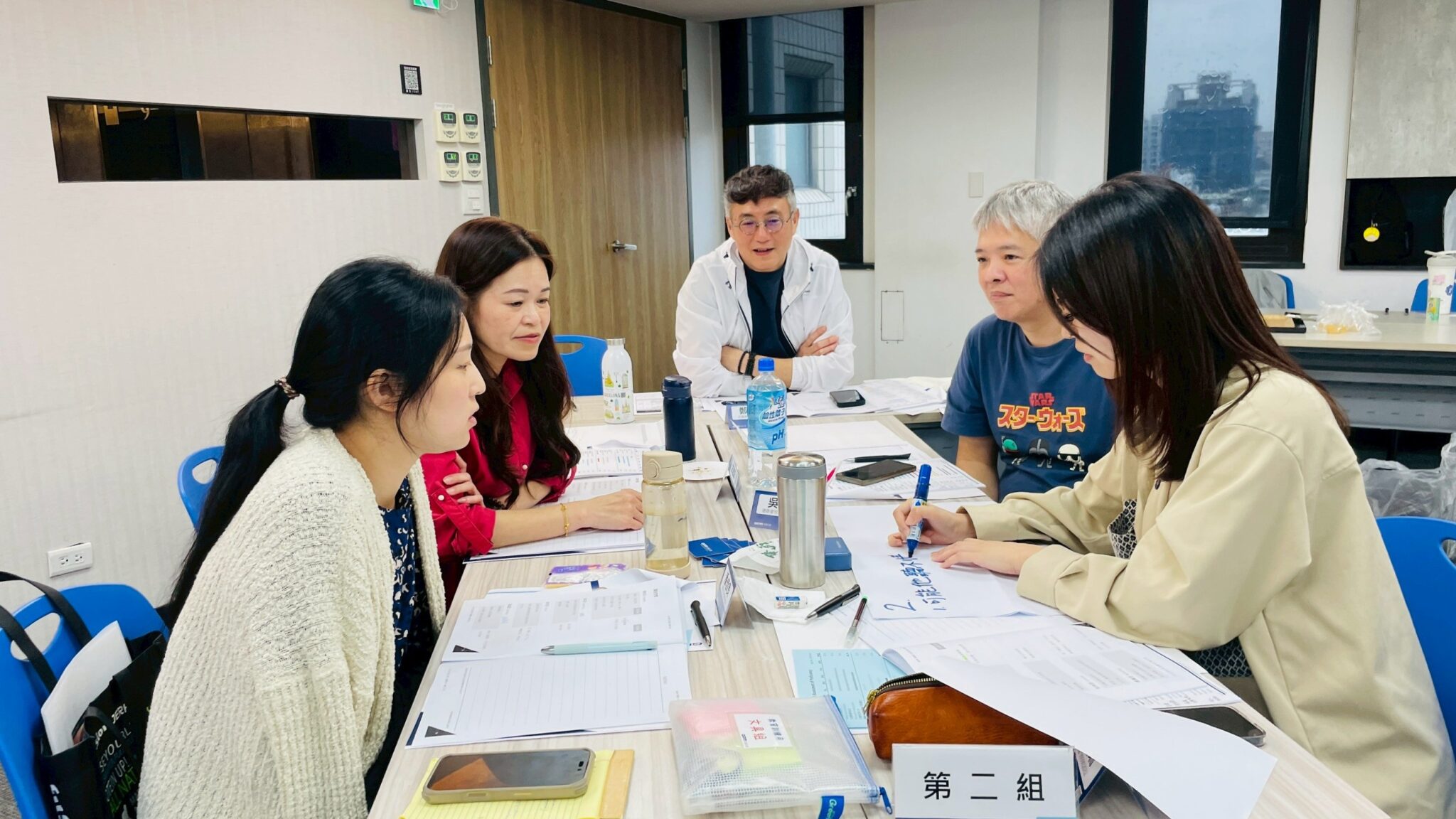 Smart Tools, Flexible Rehiring, Lasting Legacy: HSIN TUNG YANG’s All-Age Workplace.