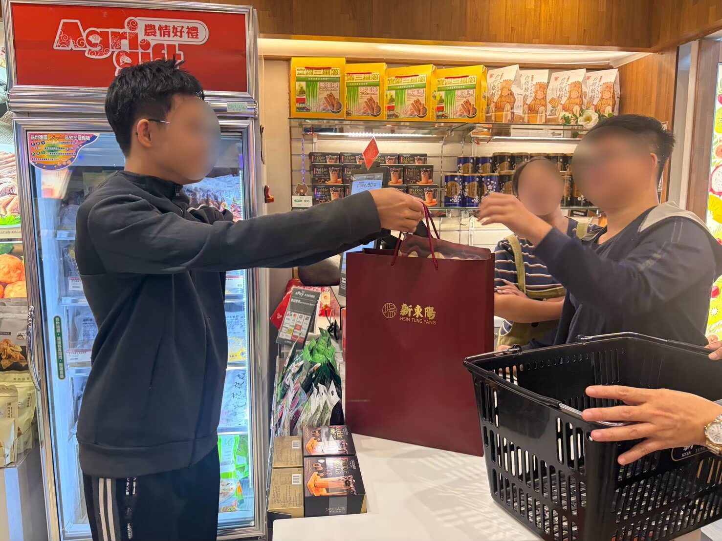 Gateway to Dreams: Mai’s Hsin Tung Yang Empowers Youths Through Real-World Work
